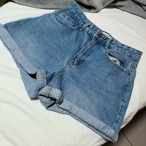 Cotton on high rise mom shorts